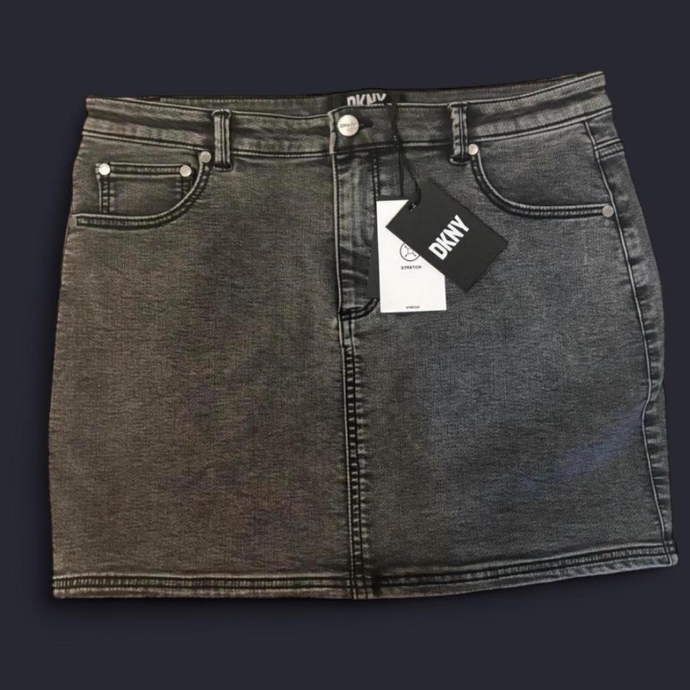 New with Tags DKNY Charcoal Mini Skirt